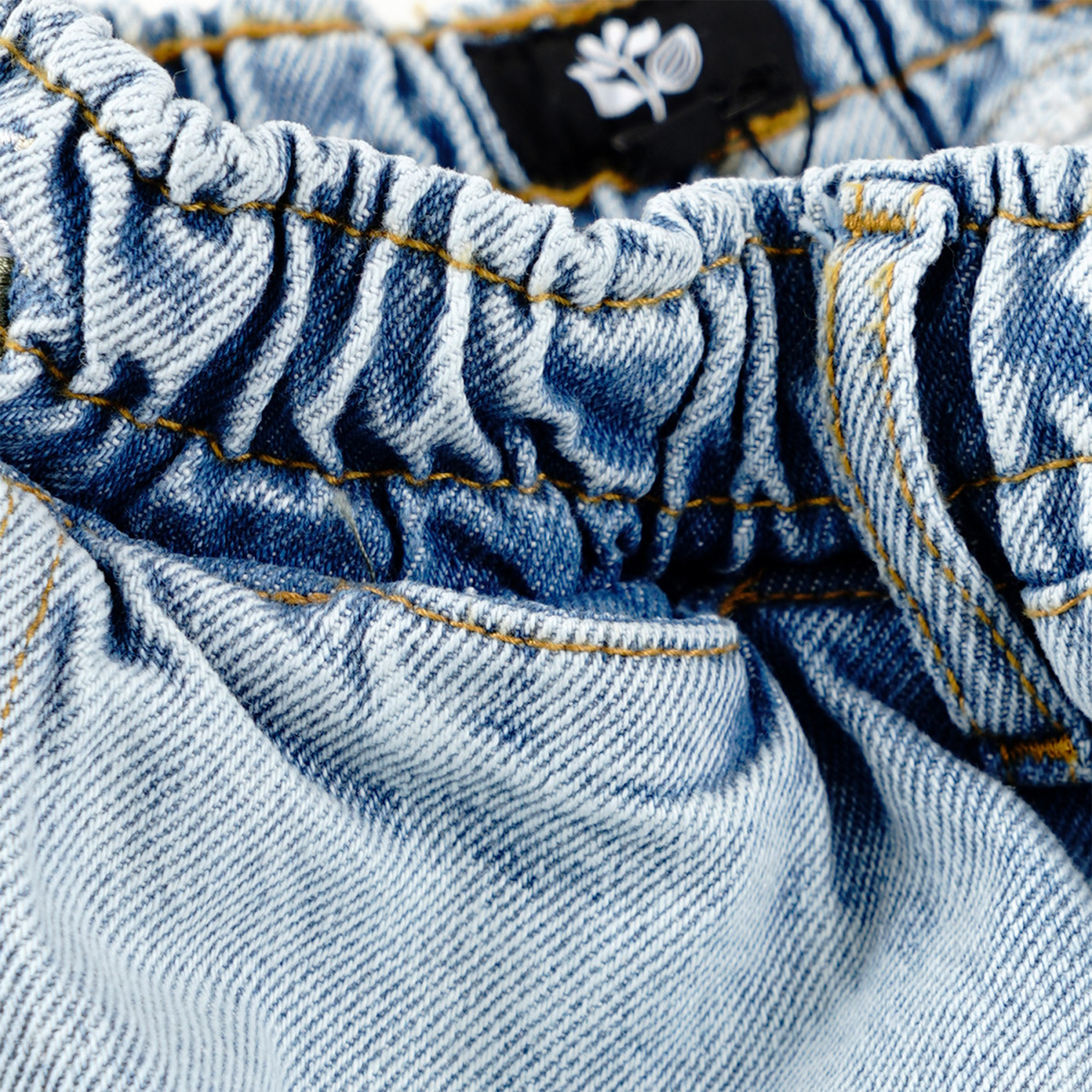 Magenta Pws Loose Pants - Washed Denim