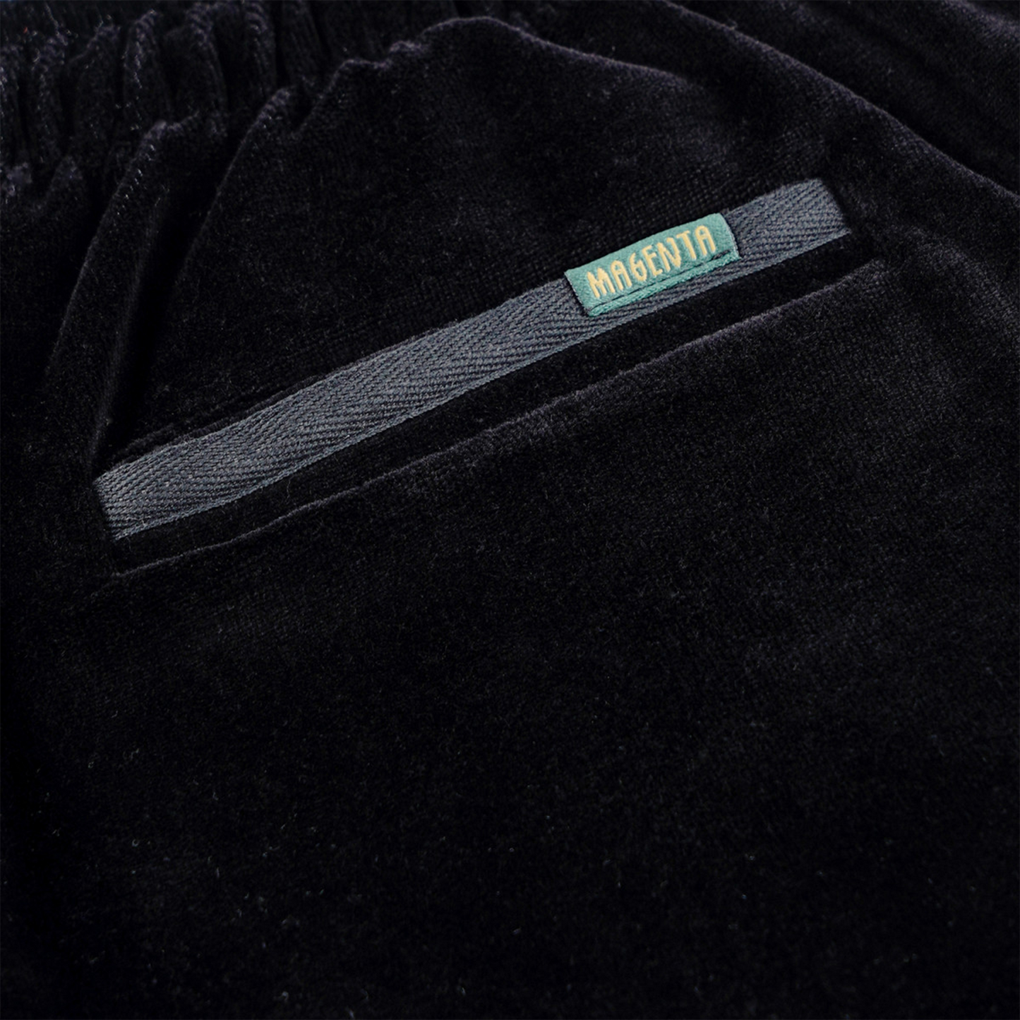 MAGENTA Dimanche Velvet Trackpants - Black